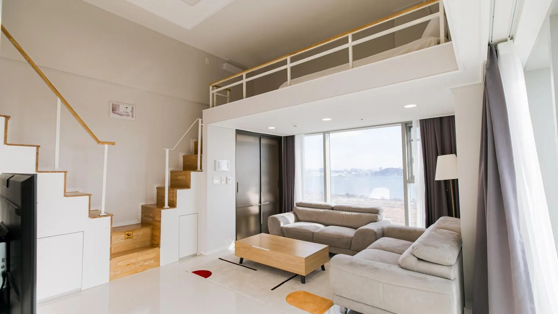 Blue Ocean Hotel 3 Incheon 4*,  South Korea